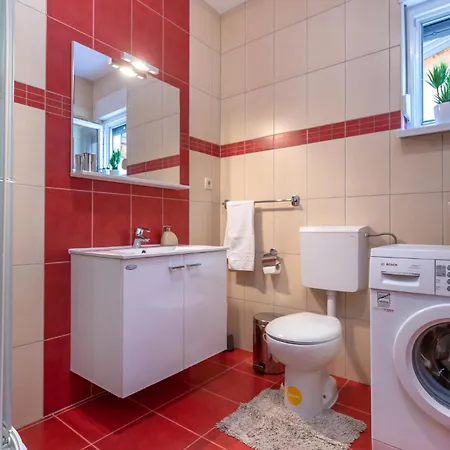 Holiday home Amazing In With Wifi
